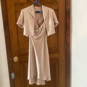 Mary L. Couture gold size 4 special occasion dress with jacket
